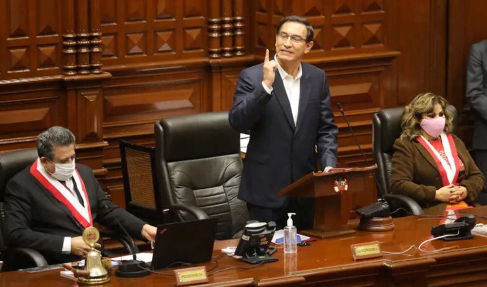 Martín Vizcarra exhorta al Congreso a hacer prevalecer los valores democráticos. Foto: Presidencia.