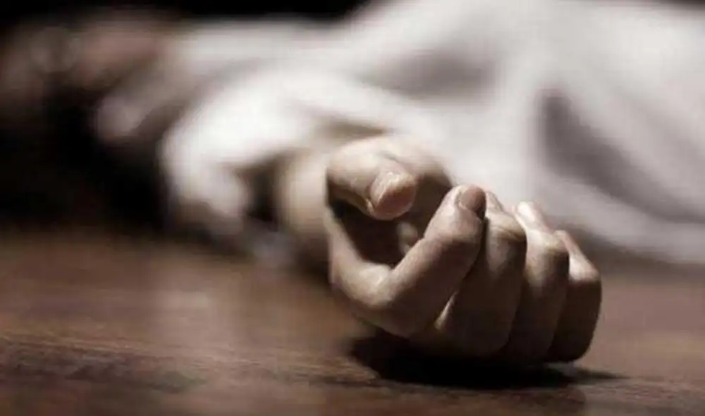 Degollada y abandonada en un estadio: feminicidio de adolescente desaparecida hace 4 días