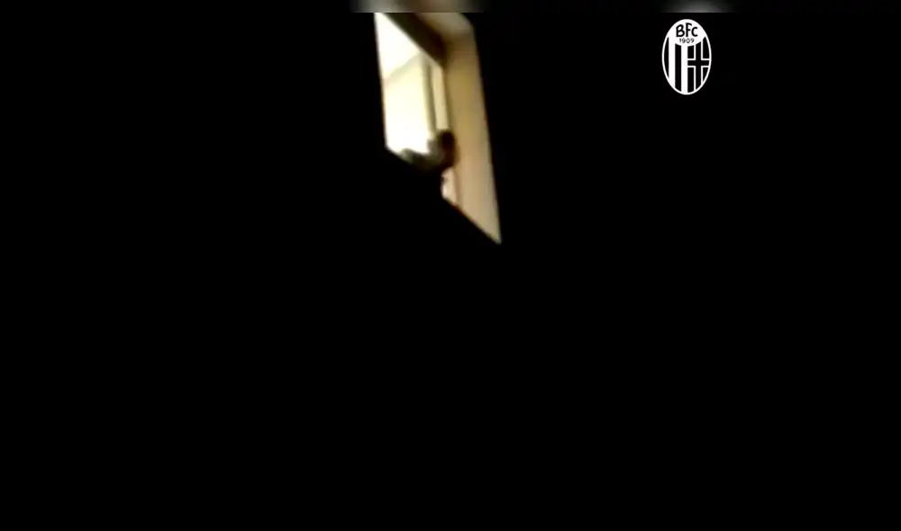 DT del Bologna, Sinisa Mihajlovic, lucha contra la leucemia y dio charla por celular para que su equipo remonte partido.