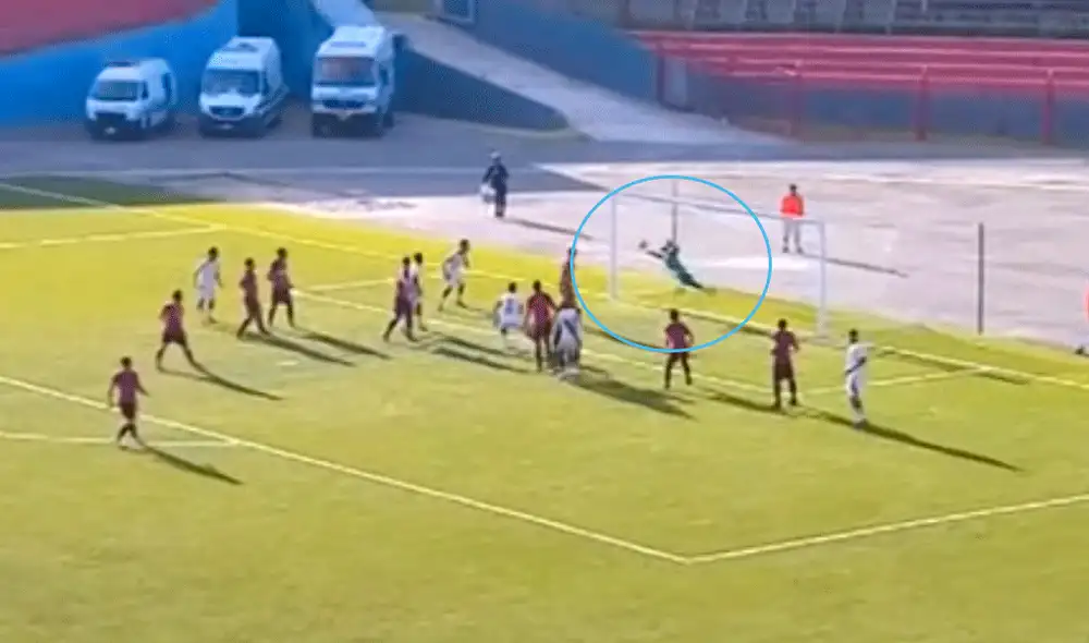 Carlos Cáceda realizó una de las mejores atajadas de la Liga 1 2019 en el partido entre Melgar y UTC. | Foto: Gol Perú. Carlos Cáceda realizó una de las mejores atajadas de la Liga 1 2019 en el partido entre Melgar y UTC. | Foto: Gol Perú.