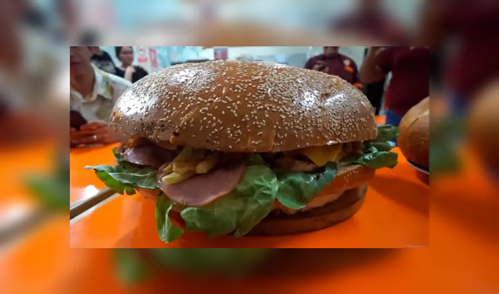 Desliza para ver los detalles del video viral publicado en YouTube. Foto: Captura. Desliza para ver los detalles del video viral publicado en YouTube. Foto: Captura.