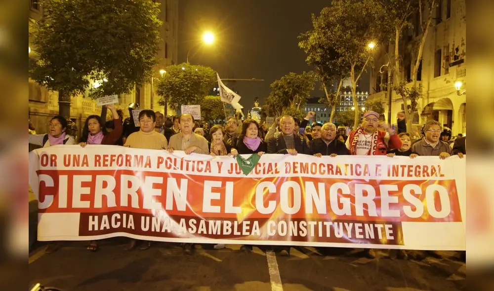 Desconfianza. No es posible sostener una situación que daña al país, indica Jorge Bracamonte. Desconfianza. No es posible sostener una situación que daña al país, indica Jorge Bracamonte.