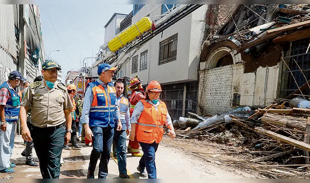 Revisarán 18 mil licencias en Mesa Redonda