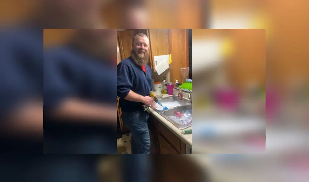 Desliza para enterarte cuál es el truco secreto de este padre de trillizos. Foto: Captura. Desliza para enterarte cuál es el truco secreto de este padre de trillizos. Foto: Captura.