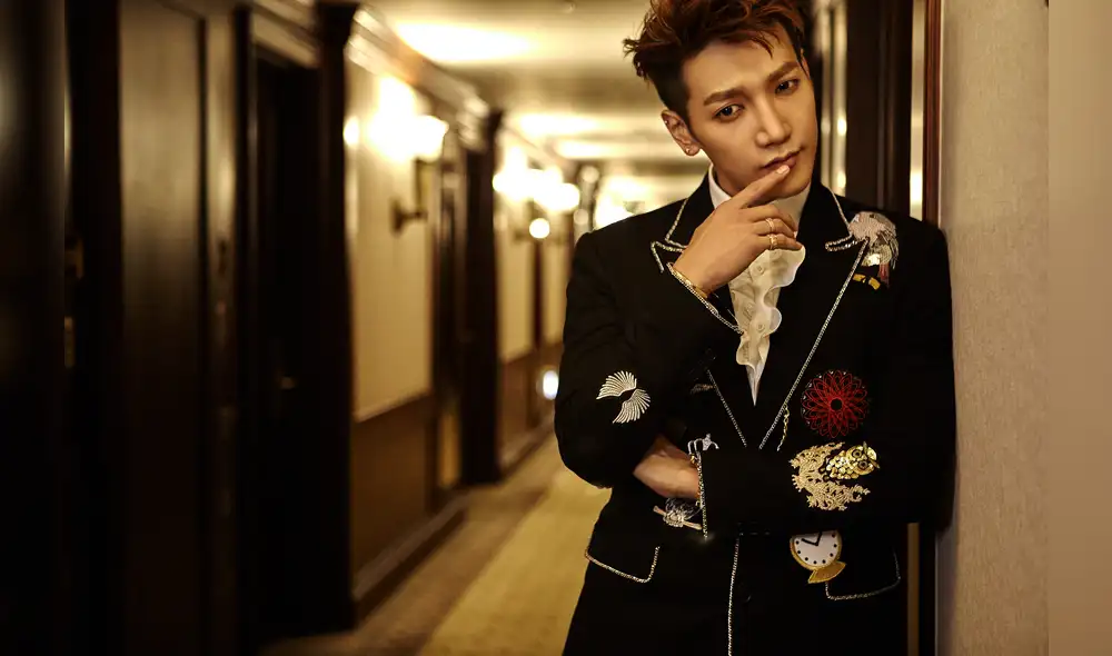 El vocalista principal de 2PM ingresó a la milicia el 8 de mayo del 2018.