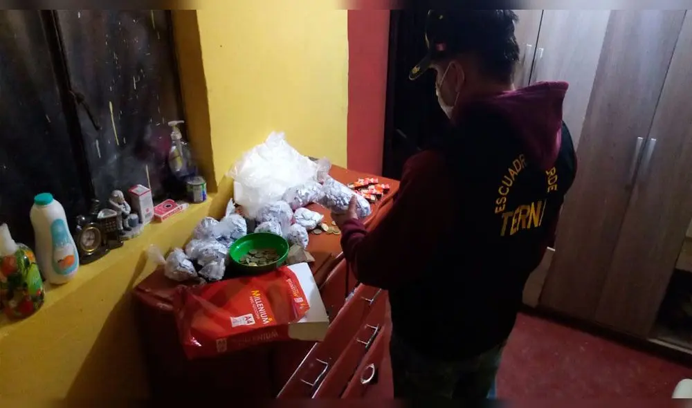 Escuadrón Verde de Chiclayo y Ministerio Público intervinieron a cuatro personas por microcomercialización de drogas. (Foto: PNP)