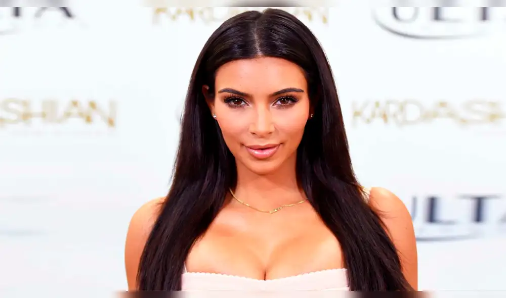 Kim Kardashian salta en trampolín luciendo diminuto bikini y cautiva fans en Instagram