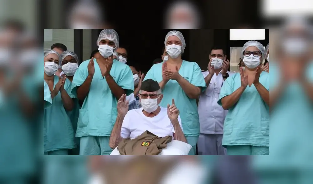 Militar de 99 años se recuperó del coronavirus en Brasil. Foto: AFP