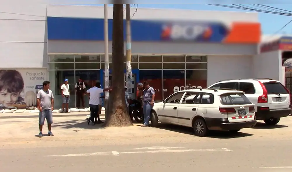 Mujeres fingieron ser empresarias para acceder a préstamo. Mujeres fingieron ser empresarias para acceder a préstamo.