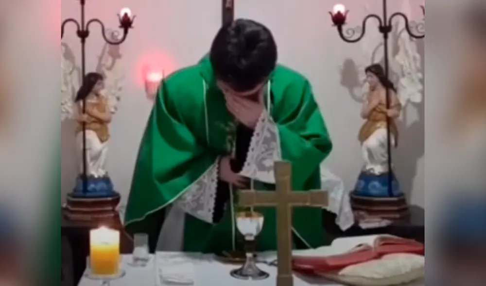 La eucaristía fue realizada en la iglesia de São Félix de Valois, en Brasil. Foto: captura de YouTube