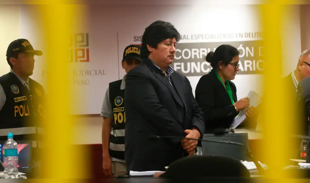 Edwin Oviedo abandona sede de Requisitorias [VIDEO]
