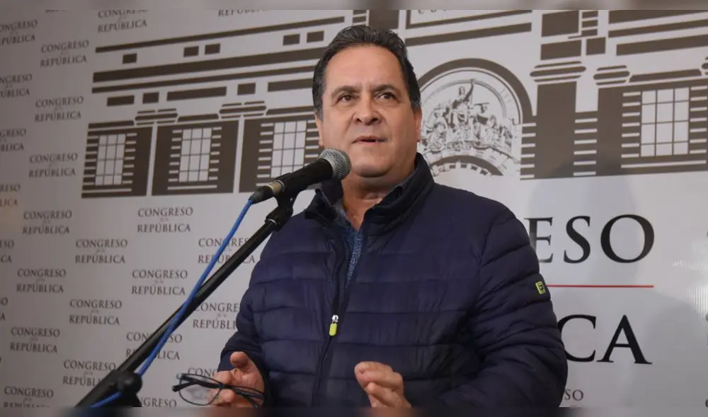 Luis Iberico regresó al Congreso en reemplazo de Edwin Donayre. Foto: La República. Luis Iberico regresó al Congreso en reemplazo de Edwin Donayre. Foto: La República.