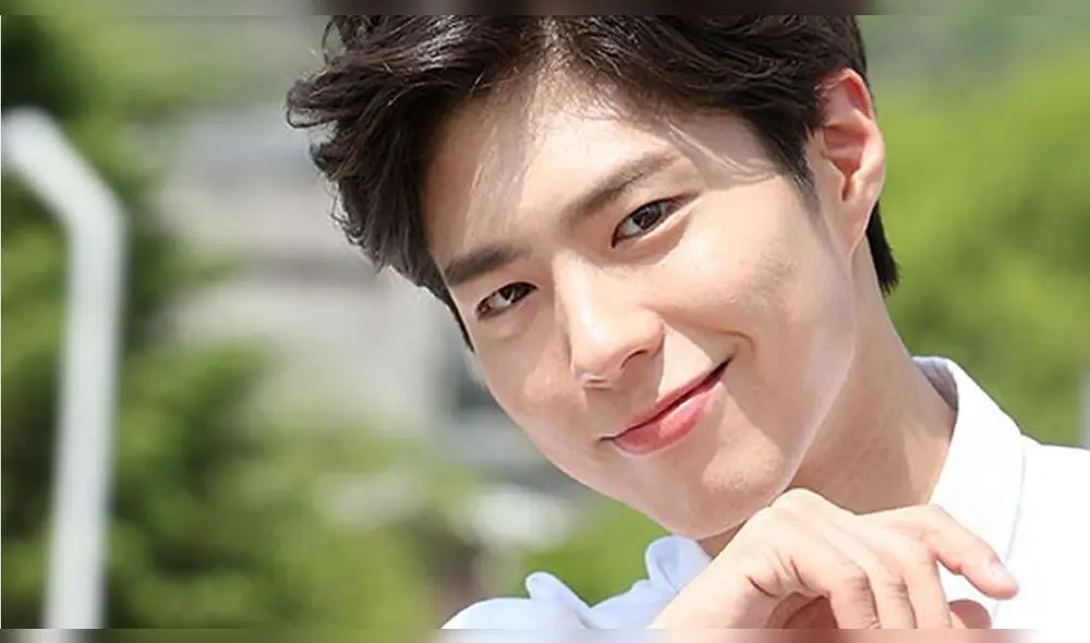 Park Bo Gum: actor, cantante, modelo y presentador coreano de 26 años. Park Bo Gum: actor, cantante, modelo y presentador coreano de 26 años.