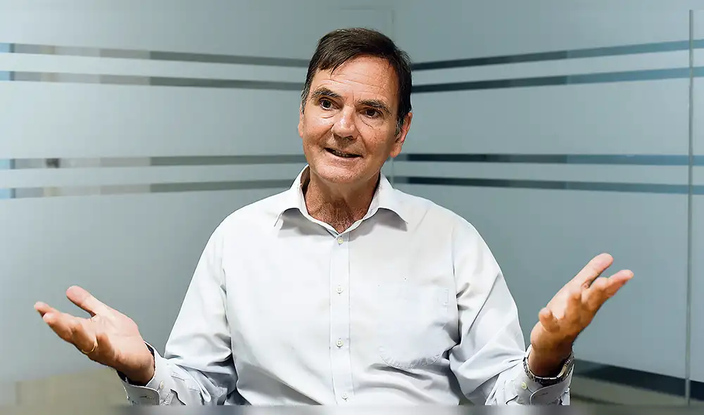 John Crabtree: “Comunidades sienten que el Estado respalda a empresas mineras”