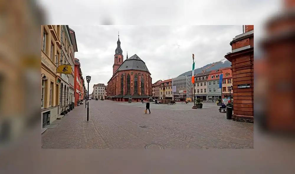 Varias calles en Alemania se vieron desoladas este martes, en medio de la pandemia del coronavirus. Foto: EFE Varias calles en Alemania se vieron desoladas este martes, en medio de la pandemia del coronavirus. Foto: EFE