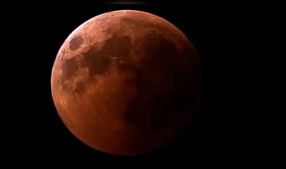 ECLIPSE LUNAR EN VIVO ONLINE: Sigue la transmisión de la luna de sangre más larga del siglo XXI