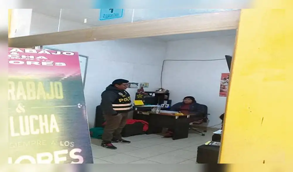 Intervención. Policía y Fiscalía detienen a dueñas de negocios. Intervención. Policía y Fiscalía detienen a dueñas de negocios.