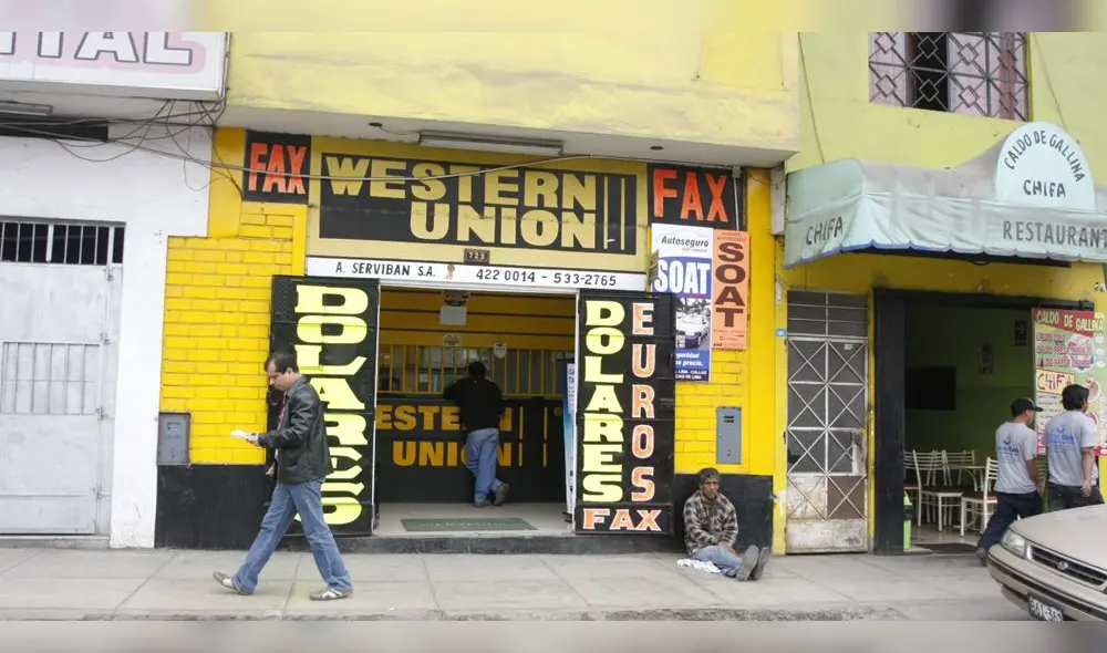 Cercado: Delincuentes hacen forado y roban cerca de 35 mil soles en Western Union