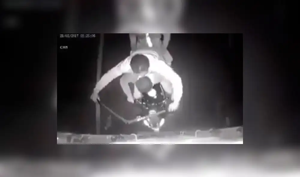 En video Facebook intentaron robar camión en movimiento, pero todo salió mal [VIDEO]