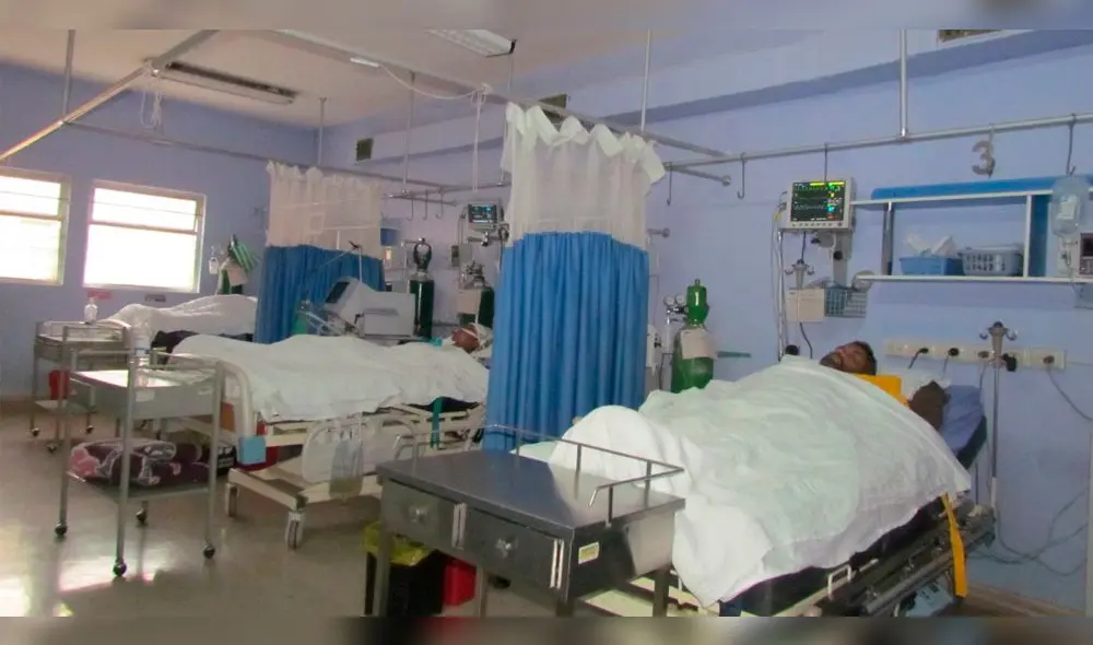 Tres pacientes fueron abandonados en hospital de Juliaca. Tres pacientes fueron abandonados en hospital de Juliaca.