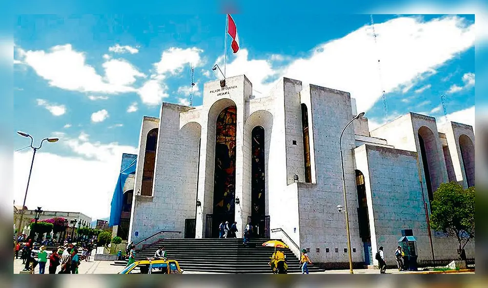 corte de Arequipa. Suspendió su atención por contagios. corte de Arequipa. Suspendió su atención por contagios.