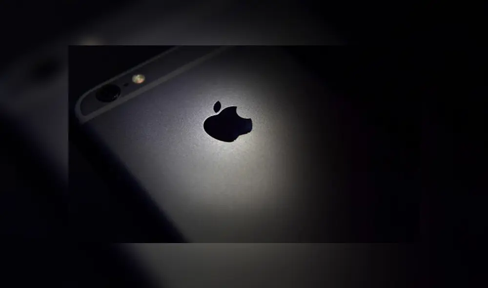 Desliza para ver las fotos del iPhone 12. Foto: MacRumors.