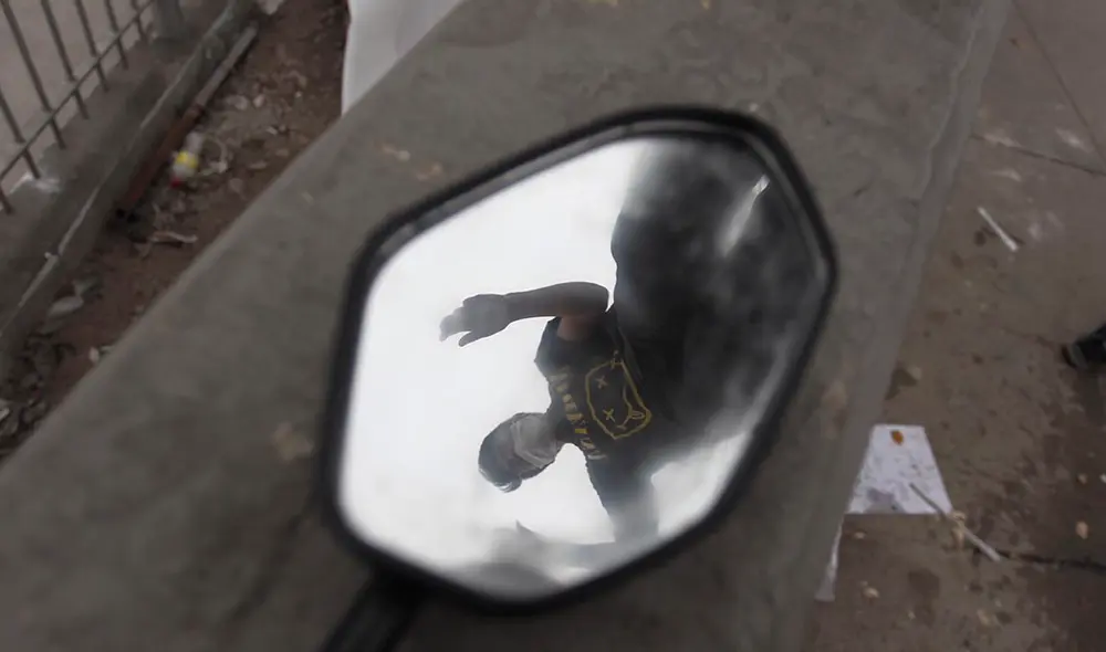 Alumnos de San Marcos formaron cadena humana para impedir el ingreso de los policías [FOTOS]