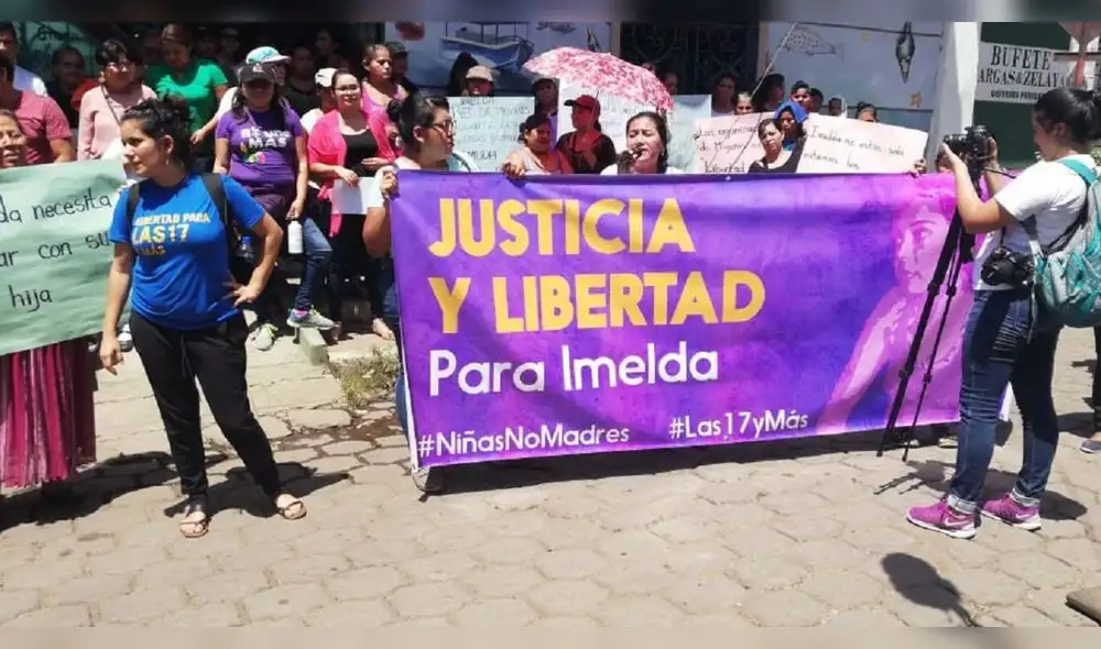 Mujer fue violada por padrastro y ahora podría ir a la cárcel acusada de abortar 