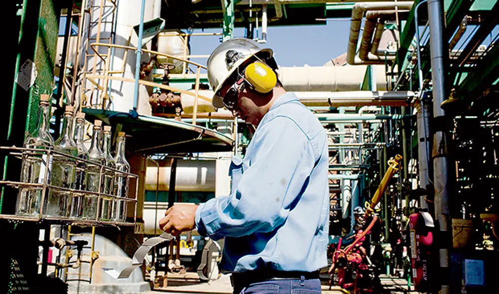 Reconocimiento. Hoy se celebra el Día del Trabajador Petrolero y Día de la Dignidad Nacional. Reconocimiento. Hoy se celebra el Día del Trabajador Petrolero y Día de la Dignidad Nacional.