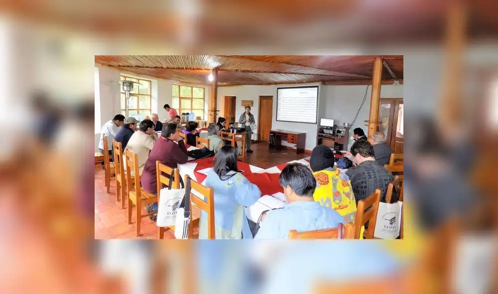 Voces del primer taller observación de aves en Amazonas Voces del primer taller observación de aves en Amazonas