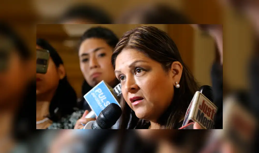 Beteta sobre Salaverry: "Lo mínimo que debe hacer es pedir su licencia" [VIDEO]