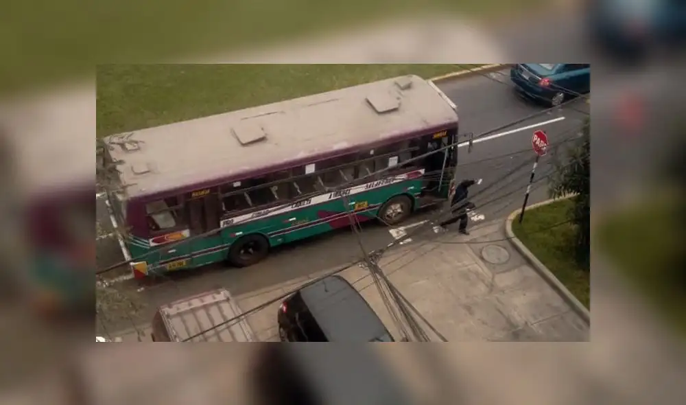 Miraflores: vecinos denuncian paraderos prohibidos [FOTOS]