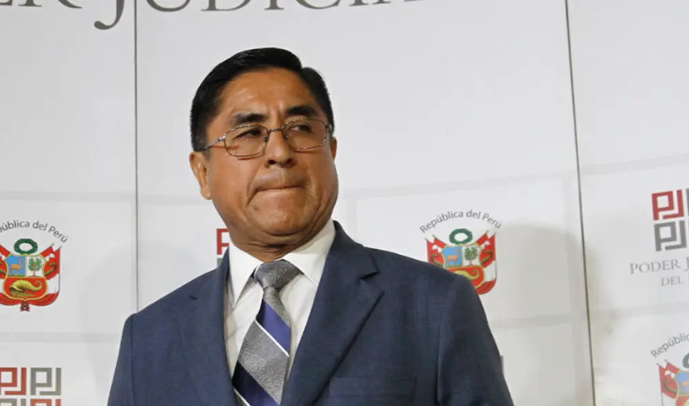 César Hinostroza. César Hinostroza.