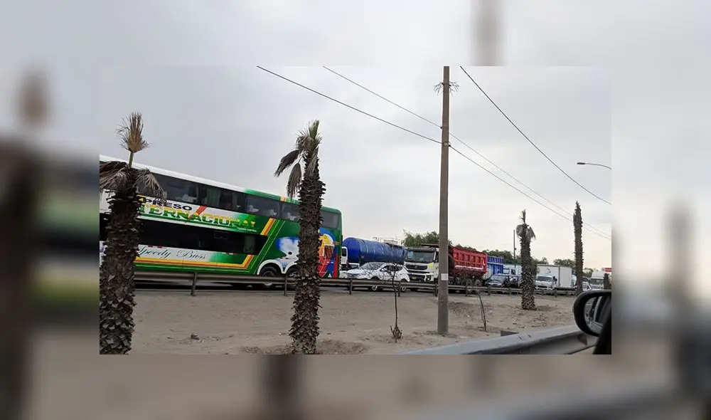 Reportan congestión vehicular en la autopista Ramiro Prialé
