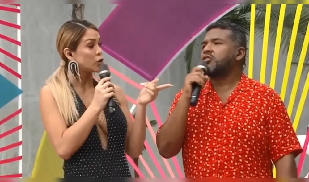 Sheyla Rojas sorprende con sexy traje de baño
