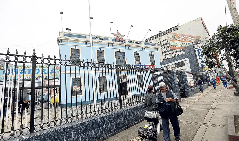 Momentos bajos. En las elecciones del 2016, el APRA impulsó una fallida alianza con el PPC. Y en enero, no pudo sacar ni un congresista. El objetivo de abril es salvar la inscripción. Foto: Jorge Cerdán/La República Momentos bajos. En las elecciones del 2016, el APRA impulsó una fallida alianza con el PPC. Y en enero, no pudo sacar ni un congresista. El objetivo de abril es salvar la inscripción. Foto: Jorge Cerdán/La República