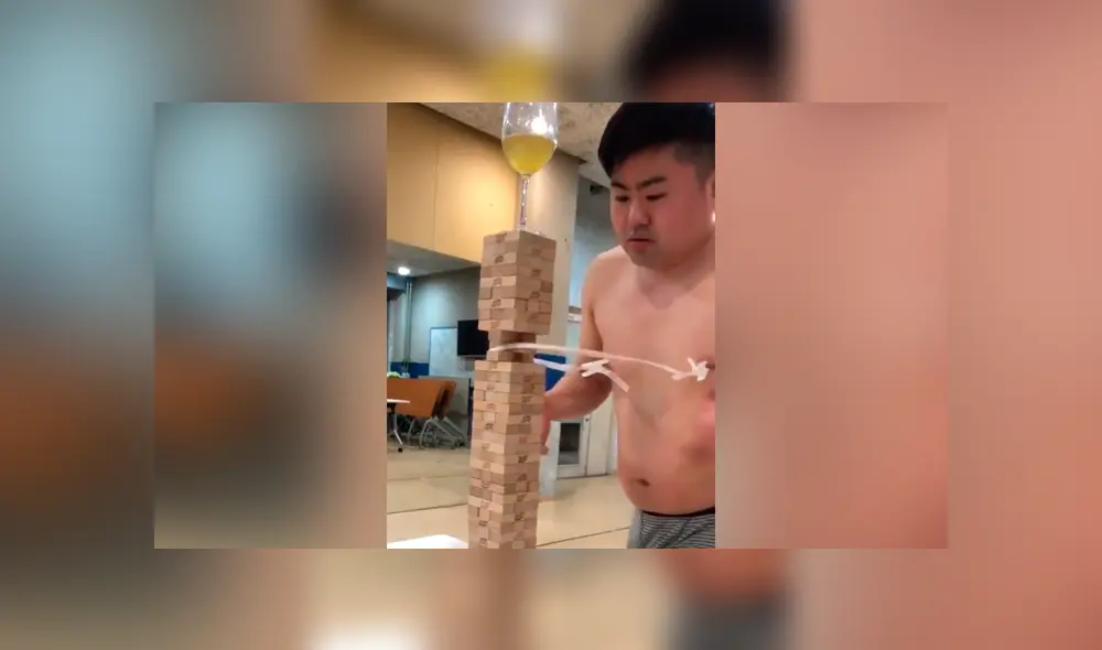 Instagram: joven realiza un impensado truco con sus tetillas para sacar un bloque de Jenga [VIDEO]