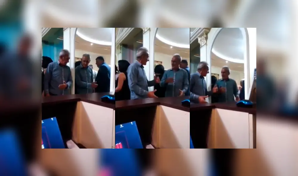 Facebook viral: hombre ebrio protagoniza divertida escena al conversar con un espejo en plena fiesta