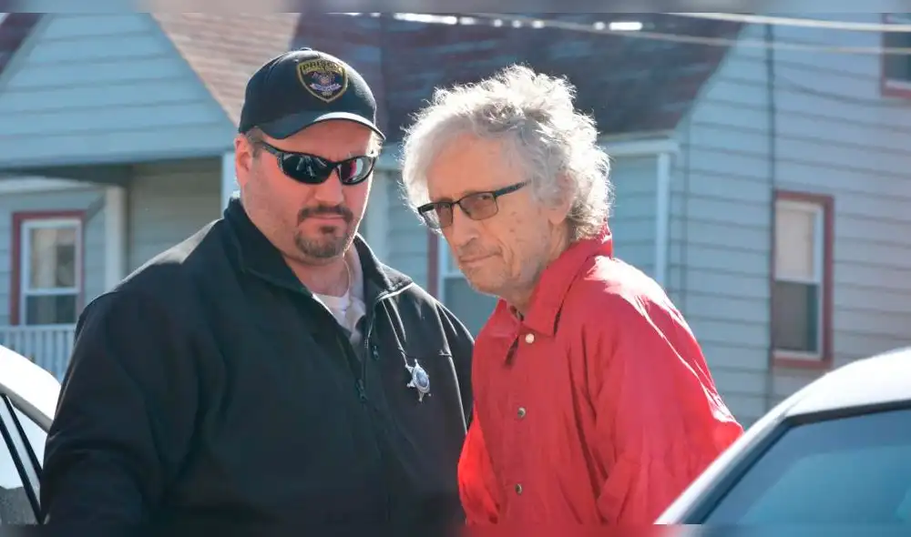 Pediatra violó a una bebé de dos semanas y otros 29 niños Pediatra violó a una bebé de dos semanas y otros 29 niños