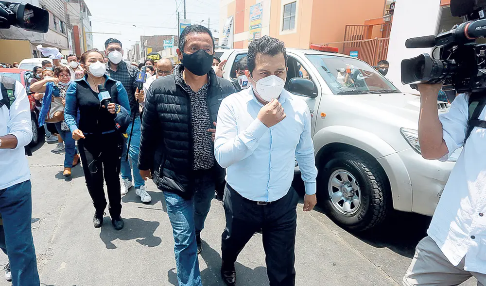 Encrucijada. José Luna Morales, congresista e hijo del fundador de Podemos Perú, José Luna Gálvez, otra vez cuestionado. Foto: difusión Encrucijada. José Luna Morales, congresista e hijo del fundador de Podemos Perú, José Luna Gálvez, otra vez cuestionado. Foto: difusión