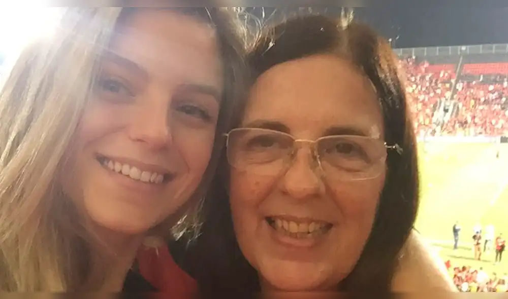 Paolo Guerrero apoya a Thaísa Leal tras desgarradora carta por muerte de la madre de la modelo