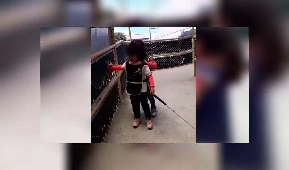 Un enternecedor momento que tiene como protagonistas a dos niñas invidentes se ha vuelto viral en las redes.
