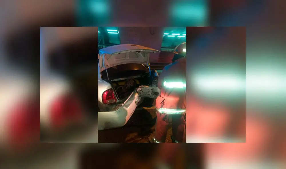 Serenos y bomberos atendieron a la víctima, quien presenta varias lesiones en el cuerpo. (Foto: Difusión)