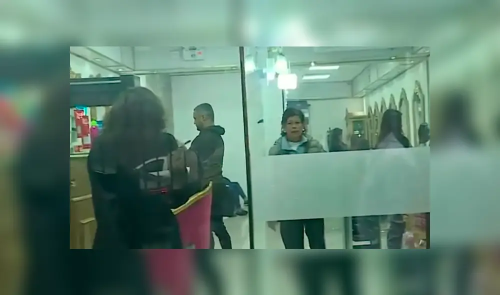 Clientas denuncian que sus cabellos han quedado maltratados.