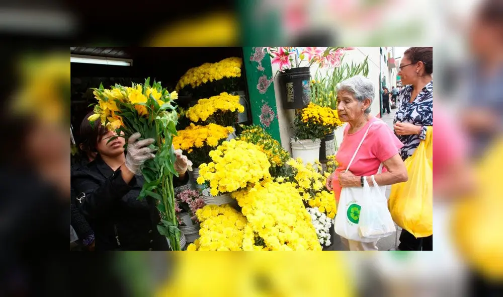 Las flores amarillas son las más demandadas para recibir el Año Nuevo. Foto: Andina Las flores amarillas son las más demandadas para recibir el Año Nuevo. Foto: Andina
