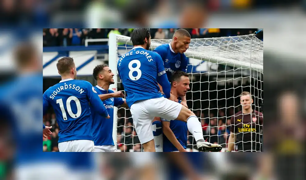 Arsenal derrotó 2-0 al Napoli por los cuartos de la Europa League [RESUMEN]