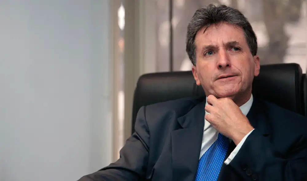 Gobierno designa a Pablo de la Flor como director de autoridad de la reconstrucción