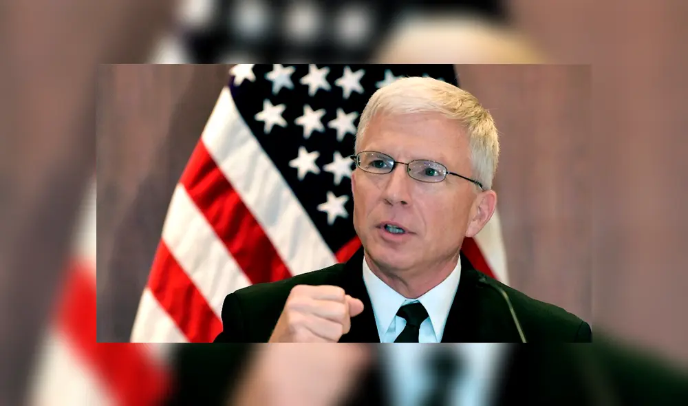 El almirante Craig Faller asegura que EE. UU. está listo para "actuar" en Venezuela. El almirante Craig Faller asegura que EE. UU. está listo para "actuar" en Venezuela.