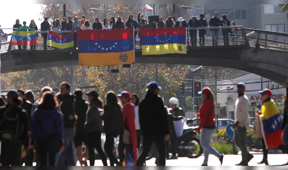  Chile otorgará visa de "responsabilidad democrática" a inmigrantes venezolanos