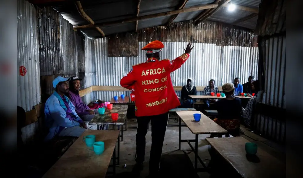 El "rey de los condones de África" y su incansable lucha contra el VIH. Foto: EFE. El "rey de los condones de África" y su incansable lucha contra el VIH. Foto: EFE.